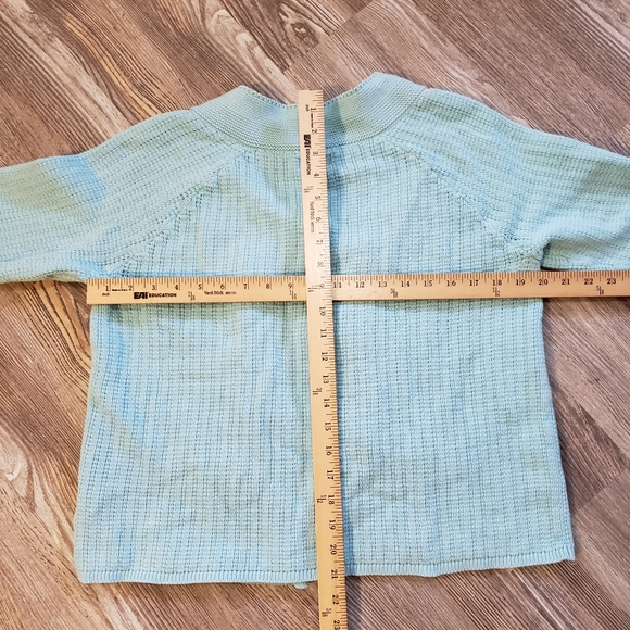 Croft Barrow Womens L Open Cropped Knit Sweater Blue 3/4 Sleeve Missing Button - Picture 8 of 12